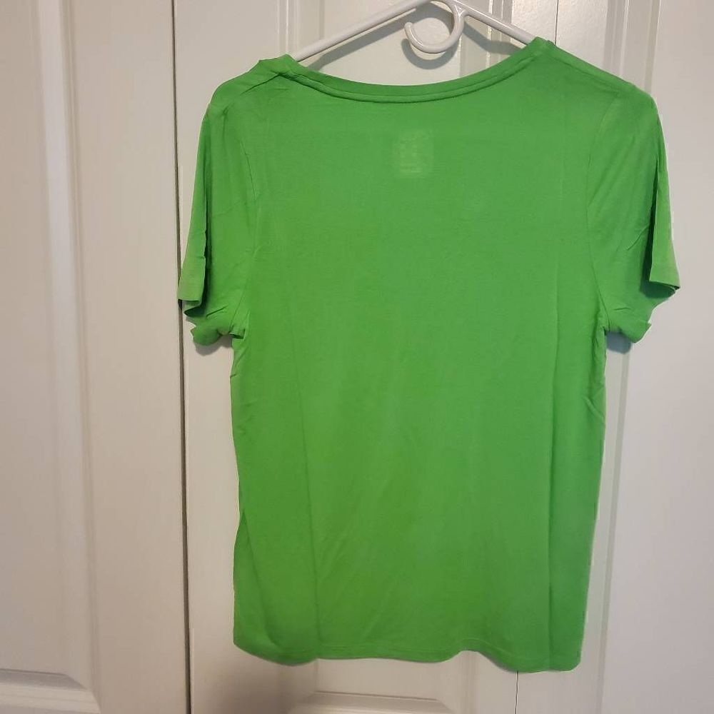NWT A New Day Green Scoopneck Stretchy Tee Medium - Picture 6 of 6